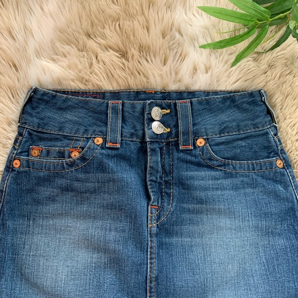 NWOT! TRUE RELIGION, Denim Skirt - Picture 5 of 9